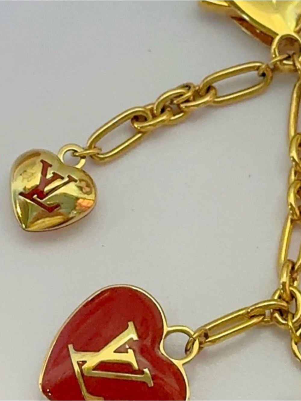 Louis Vuitton Gold and Red Heart Charm Key Holder - Picture 11 of 13